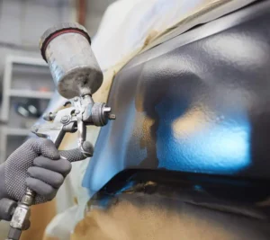 ورشة سمكرة ورش بوية وصبغ سيارات في المنطقة الشرقية 